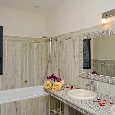 Chambres D'hotes A La Maison Des Vignes